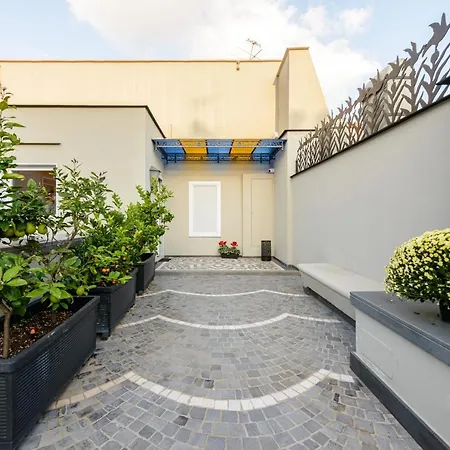 Dimorart Design In * נאפולי